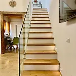 Adorable 3 Bedroom Guesthouse